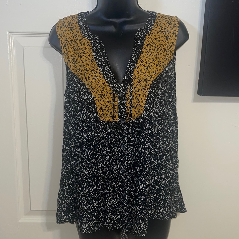 Women’s Blouse